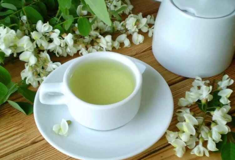 Infusione di acacia